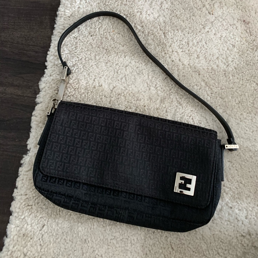 Fendi Bag - Picture 4 of 10